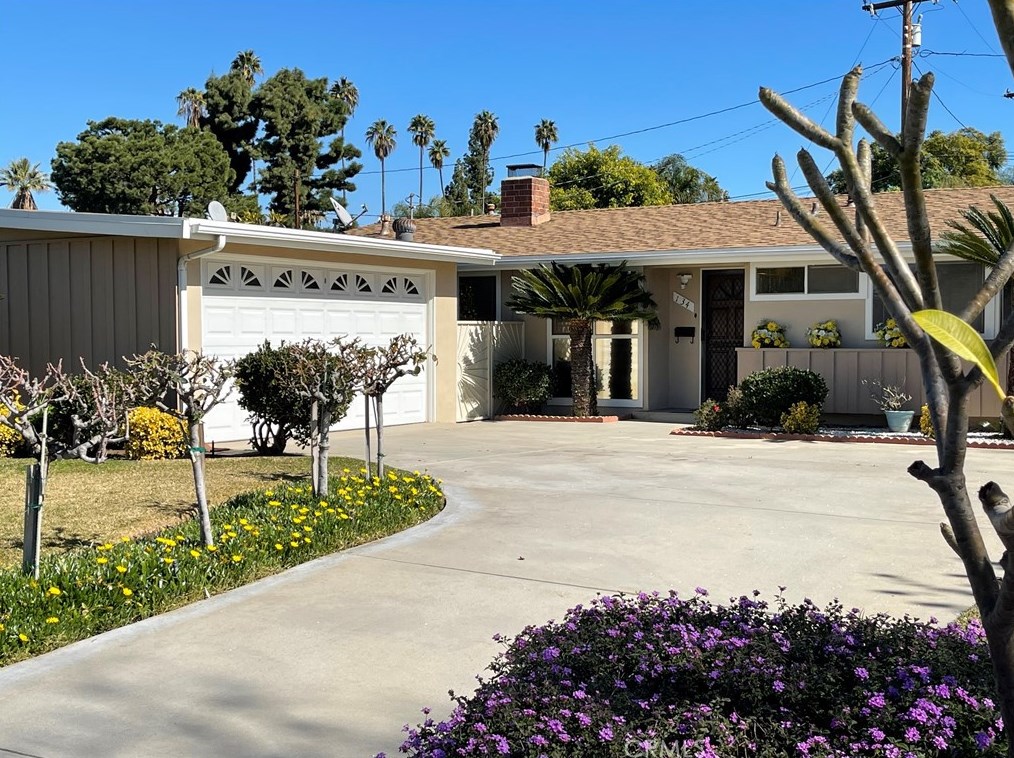 134 S Leaf Ave, Covina, CA 91722