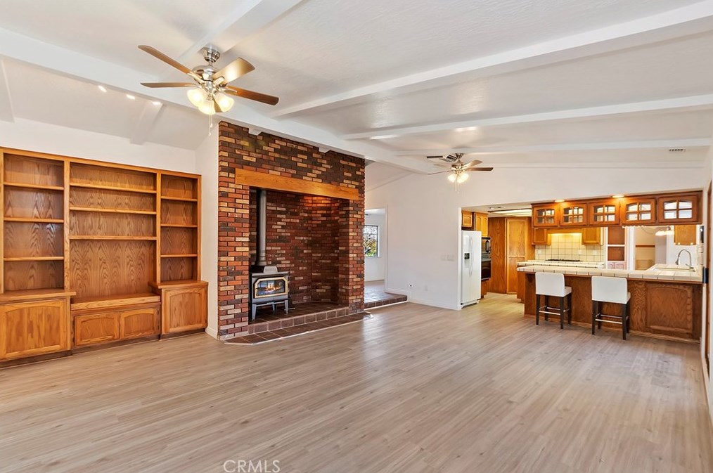 7765 Newhall Ave, Hesperia CA  92345-7019 exterior