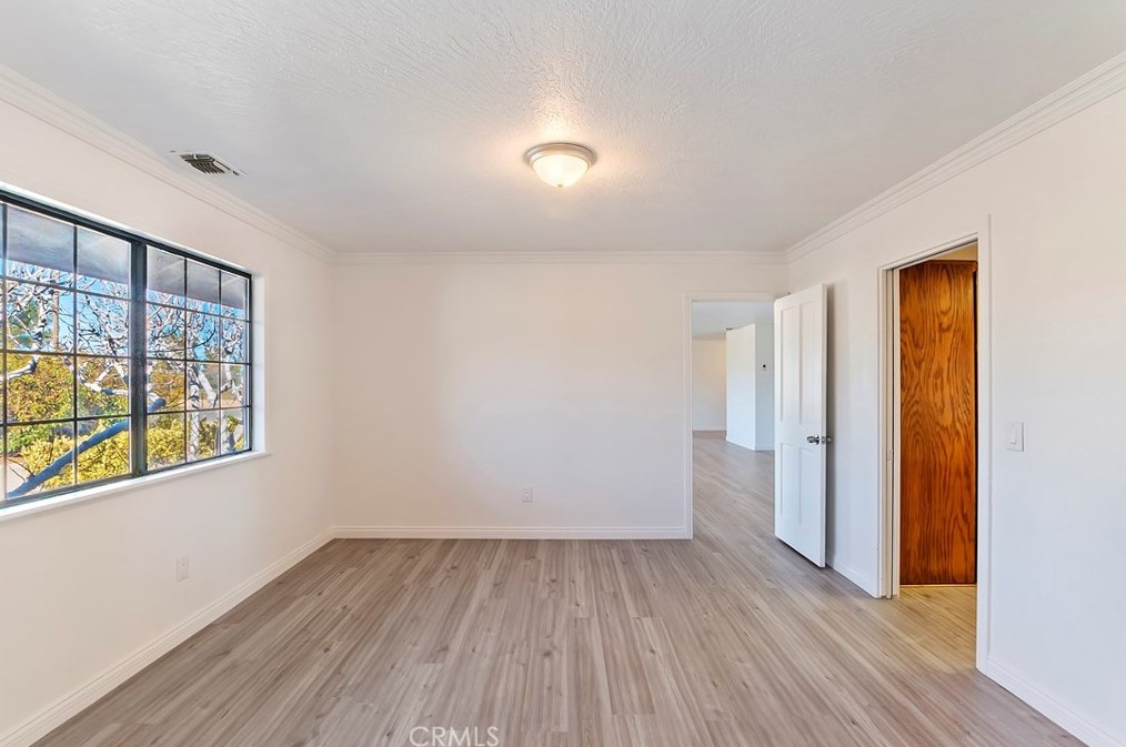 7765 Newhall Ave, Hesperia CA  92345-7019 exterior