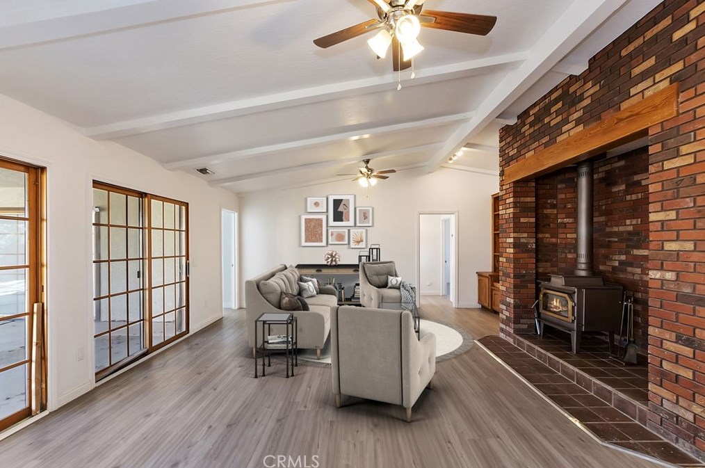 7765 Newhall Ave, Hesperia CA  92345-7019 exterior