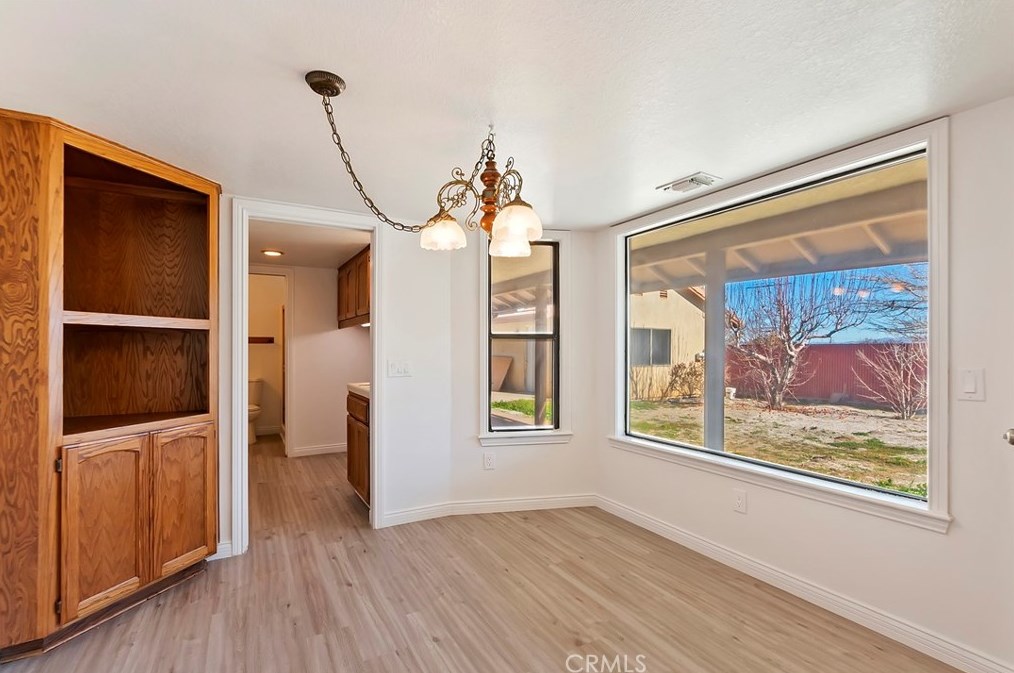 7765 Newhall Ave, Hesperia CA  92345-7019 exterior