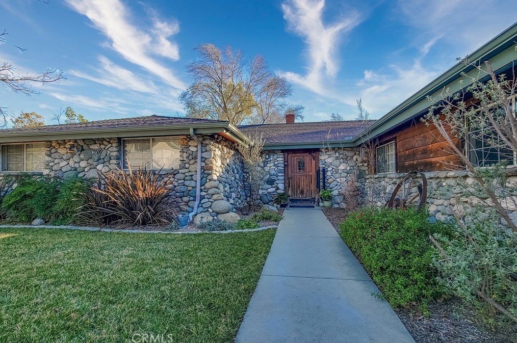 1440 Newman St, Upland, CA 91784