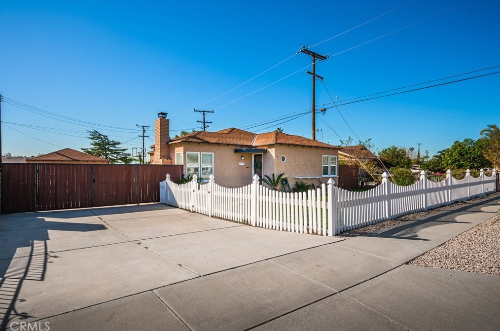17205 Miller Ave, Fontana, CA 92336-2124