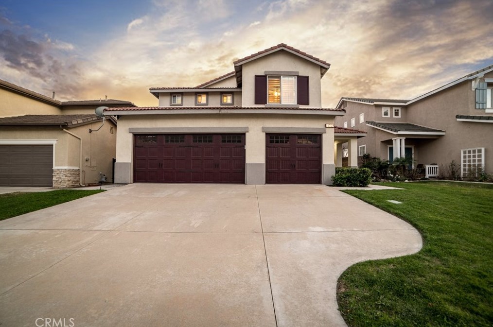14729 Ontario Cir, Fontana, CA 92336-0403
