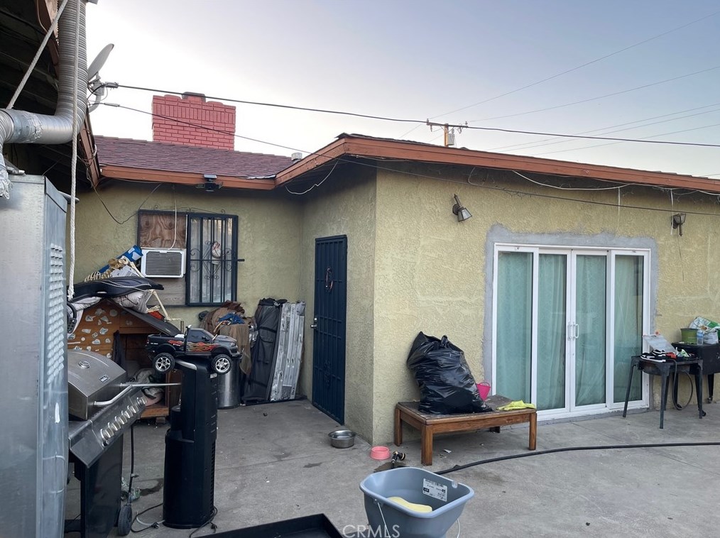 1353 6th St, Pomona, CA 91766-2602