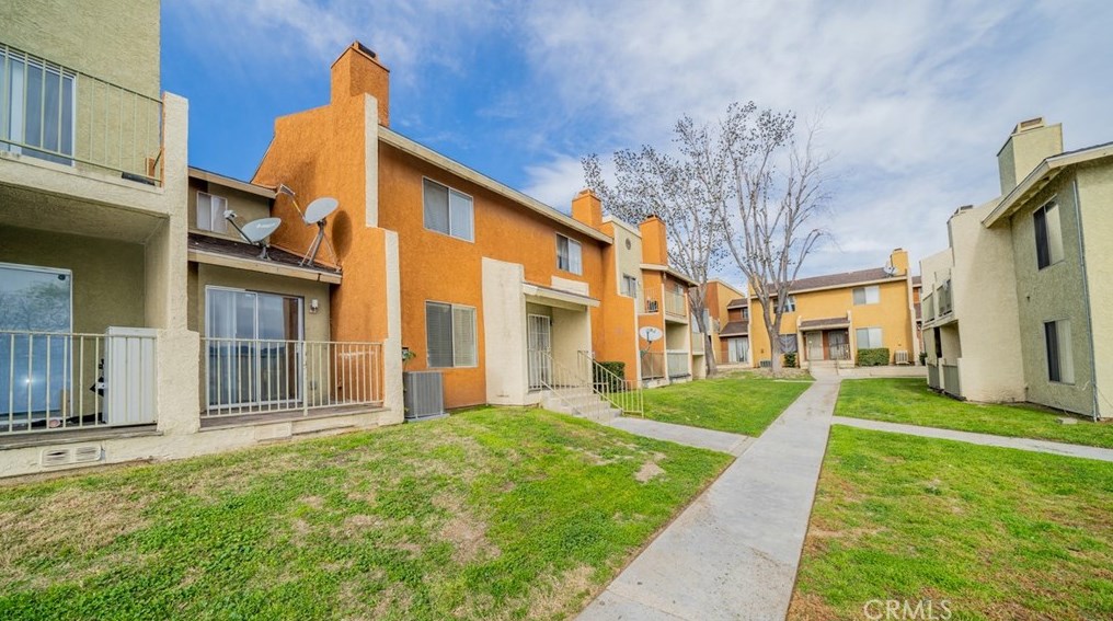 1025 N Tippecanoe Ave #152, San Bernardino, CA 92410