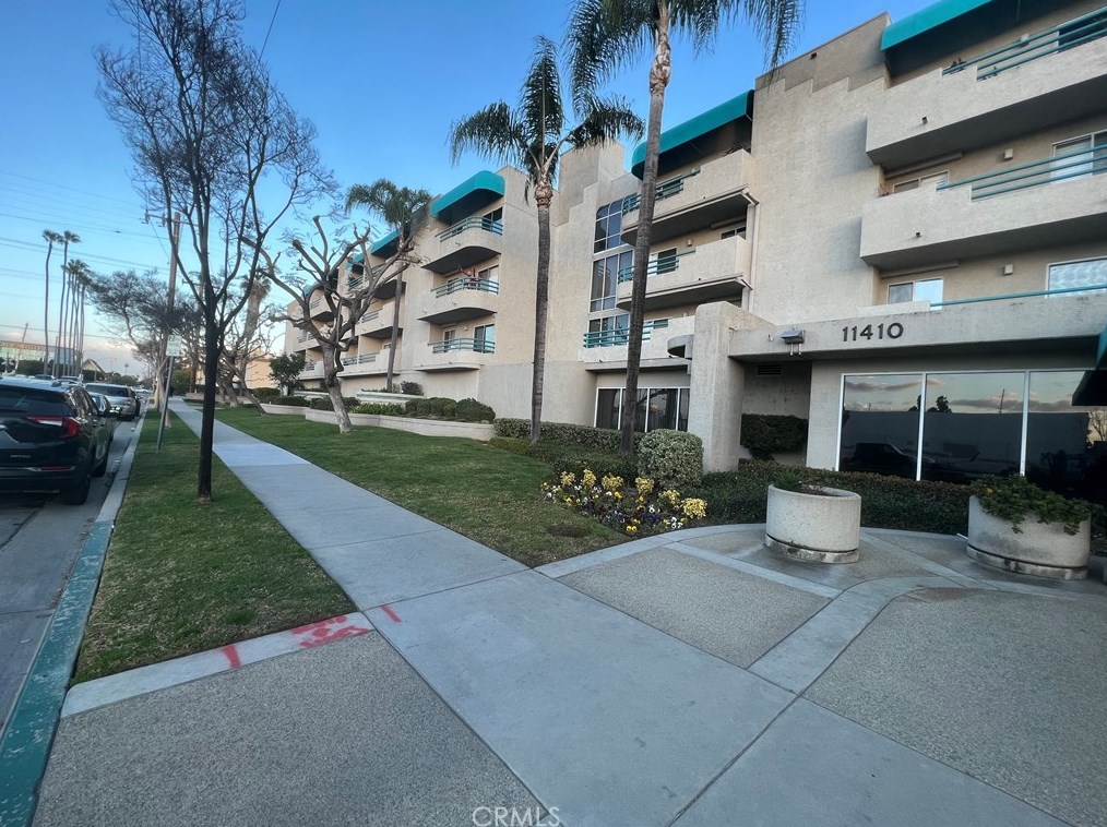 11410 Dolan Ave #321, Downey, CA 90241