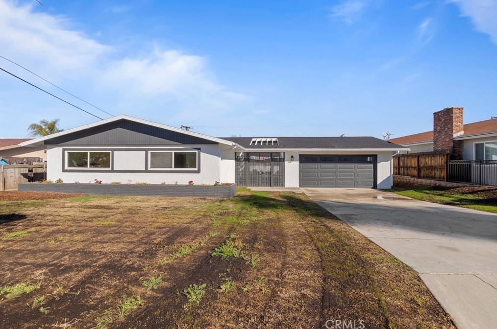 22560 Eton Dr, Colton, CA 92313