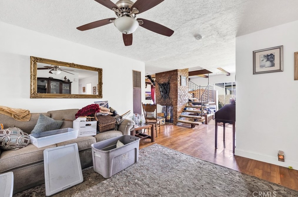 8115 Belford Ave, Los Angeles CA  90045-4329 exterior