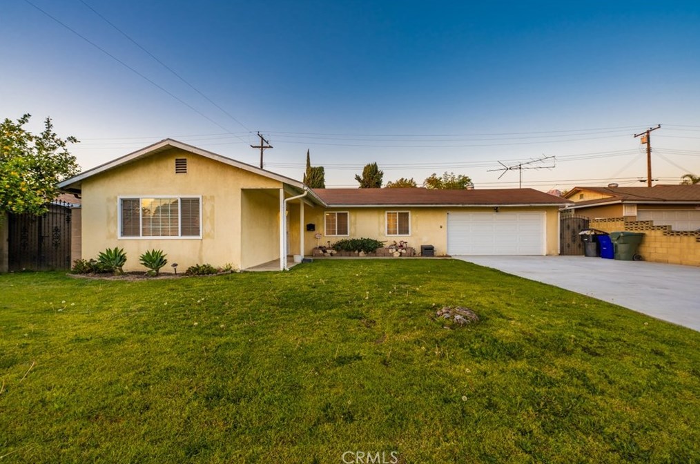 4610 Moreno St, Montclair, CA 91763-1416