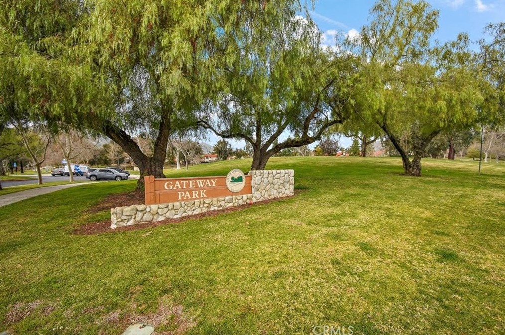 10845 Cedar Tree Dr, Moreno Valley, CA 92557-3920