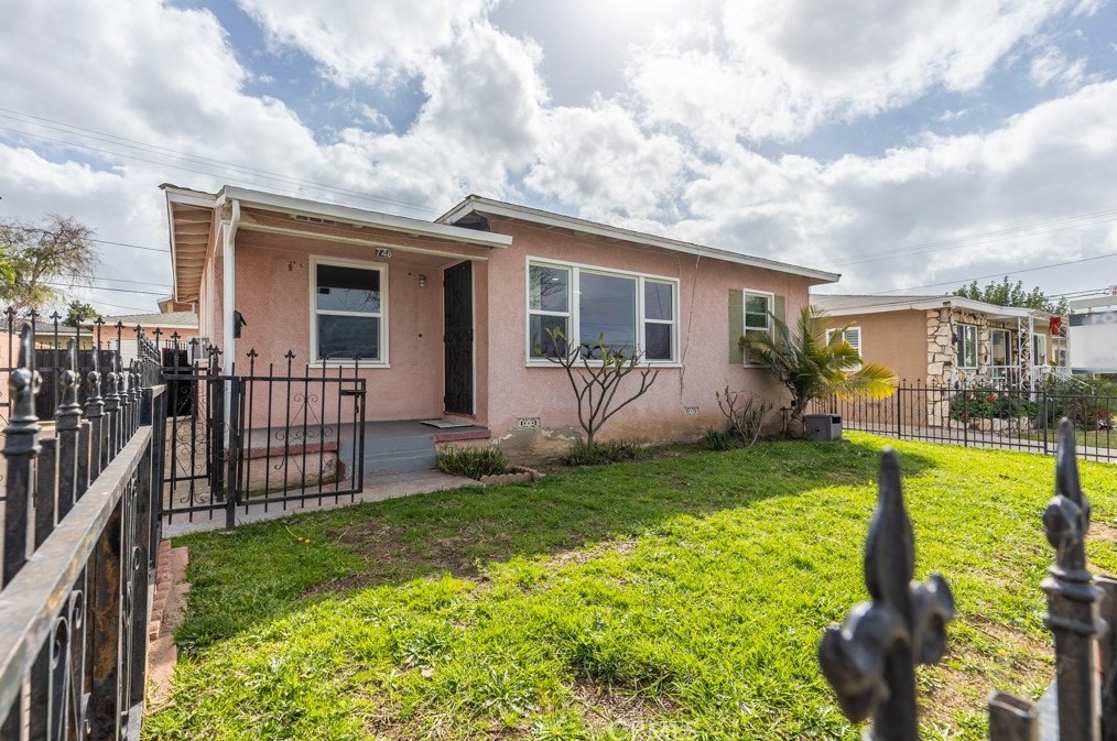 748 S Taylor Ave, Montebello, CA 90640