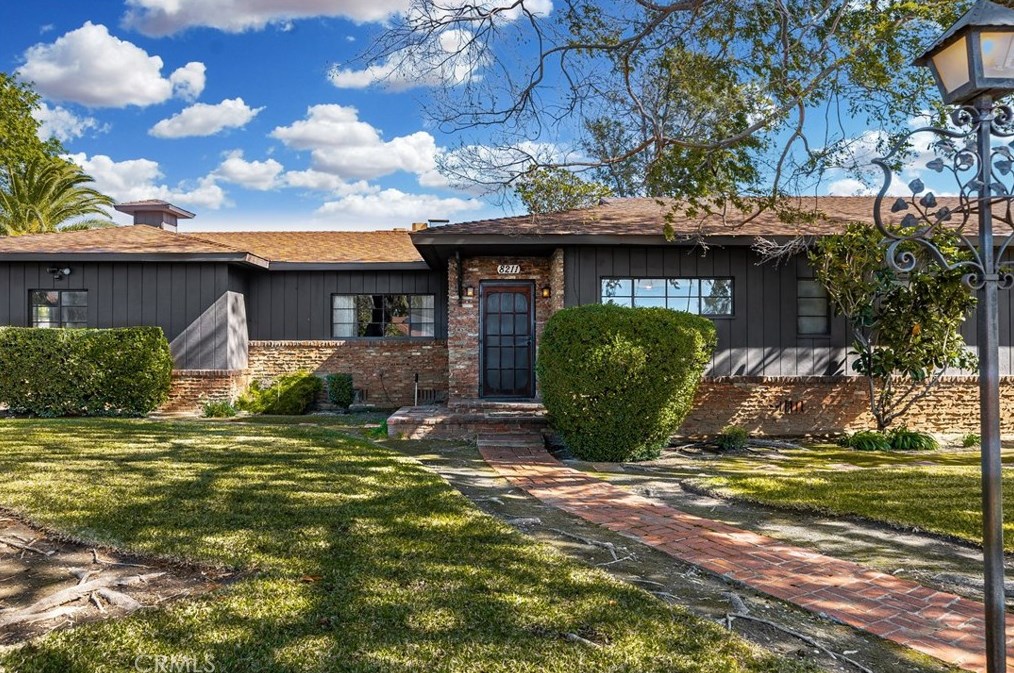 8211 Bennett Ave, Fontana, CA 92335-3505