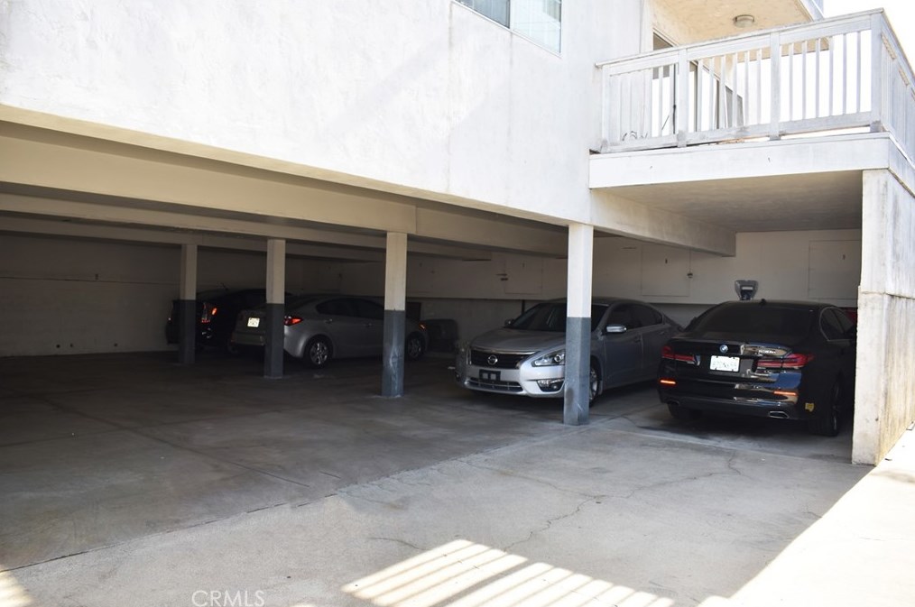 208 Imperial Ave, El Segundo, CA 90245-2356