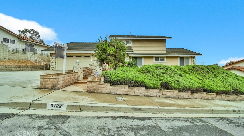 3122 Mesa Verde Dr, Burbank, CA 91504