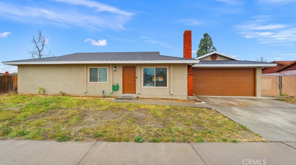 7820 Cherimoya Dr, Fontana, CA 92336-1854