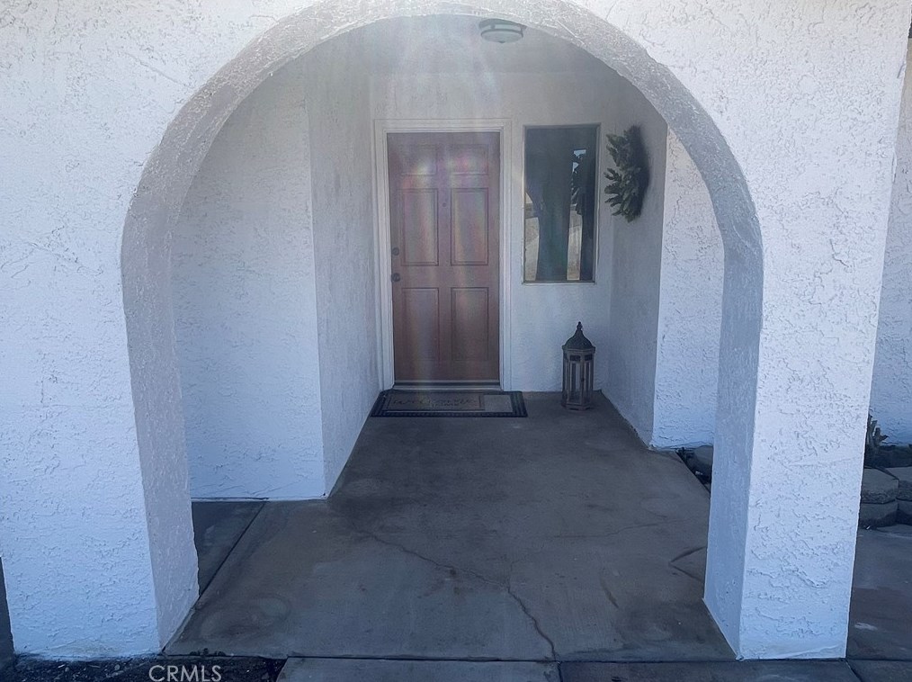 16463 Ash St, Hesperia, CA 92345