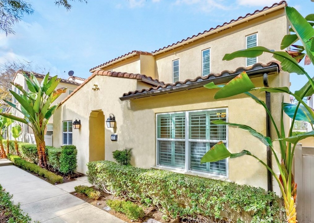 870 Sunset Pl, Pomona, CA 91765