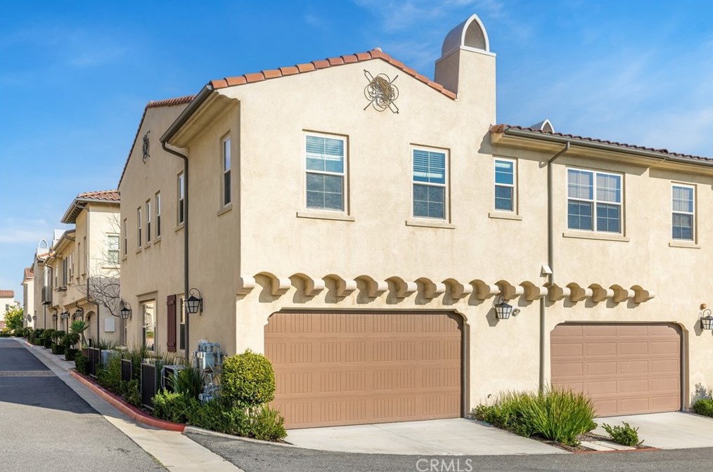 828 Citrus Ct, Claremont, CA 91711