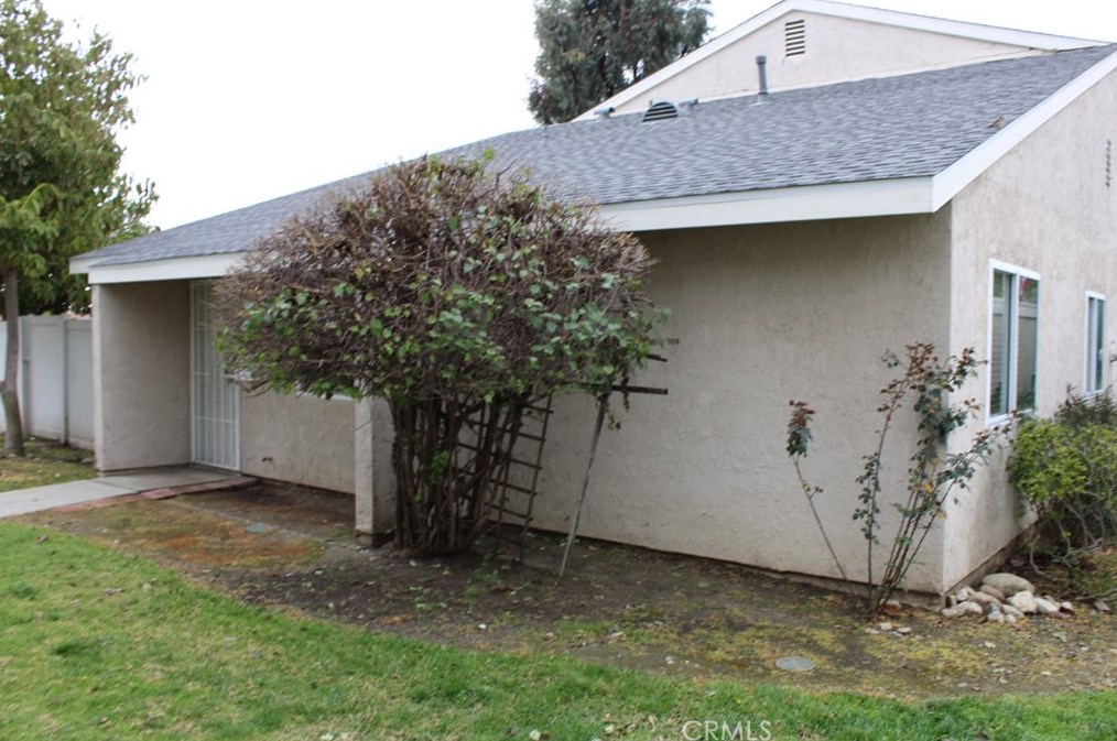 1345 N Elderberry Ave, Ontario, CA 91762