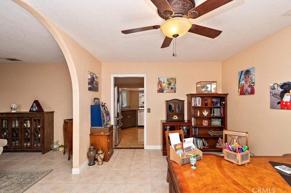 12876 Quail Vista Rd, Apple Valley CA  92308-5009 exterior