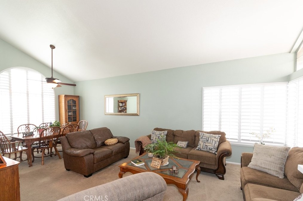 28695 Lemon St, Highland, CA 92346-5311