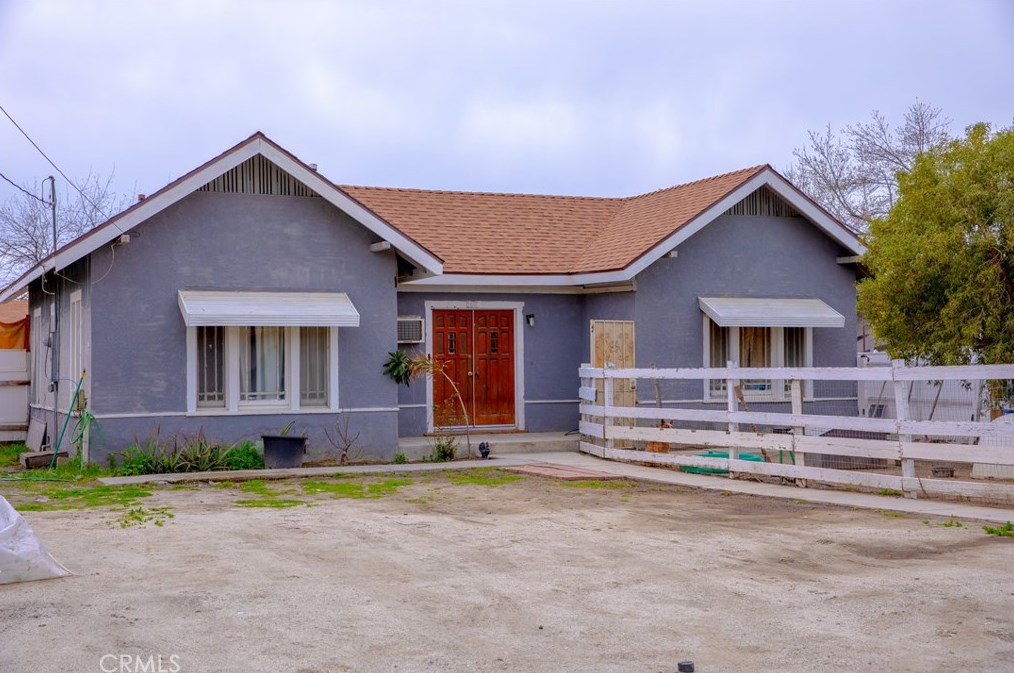 860 De Anza Dr, San Jacinto, CA 92582