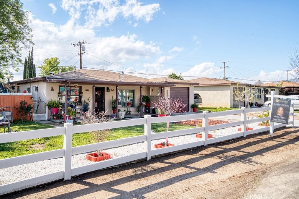 13337 Tacoma Dr, Moreno Valley, CA 92553-4256