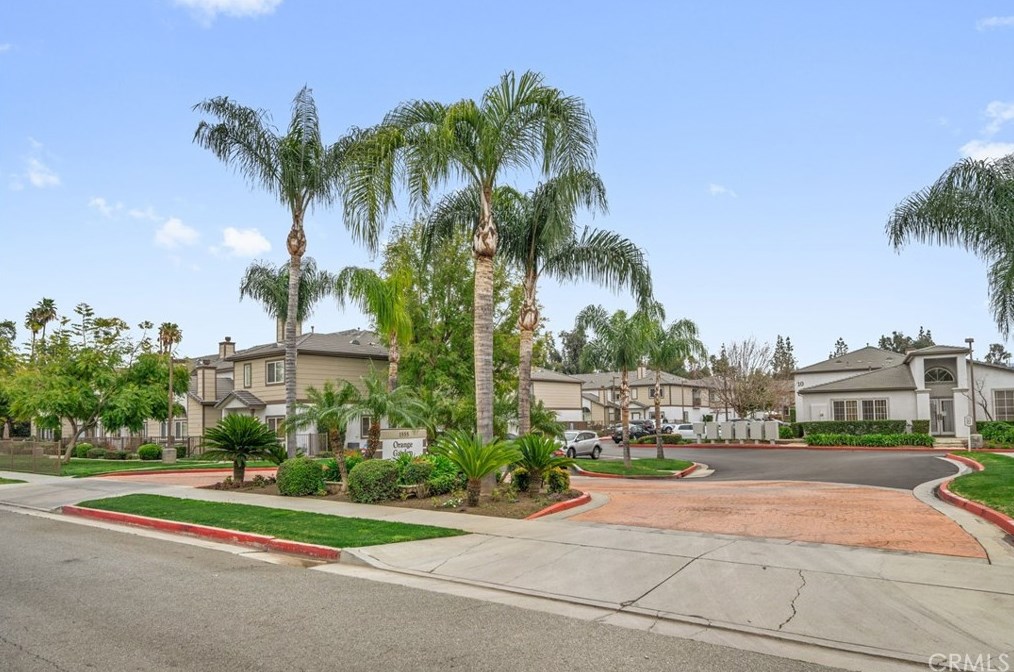 1555 Orange Ave #201, Redlands, CA 92373