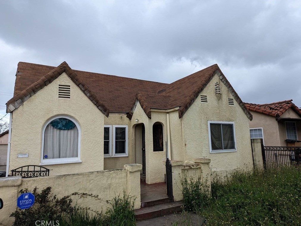 8449 San Juan Ave, South Gate, CA 90280