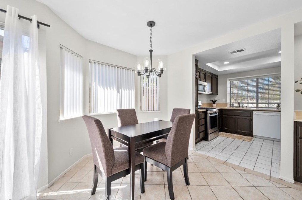 12096 Palm Vista St, Moreno Valley CA  92557-7614 exterior