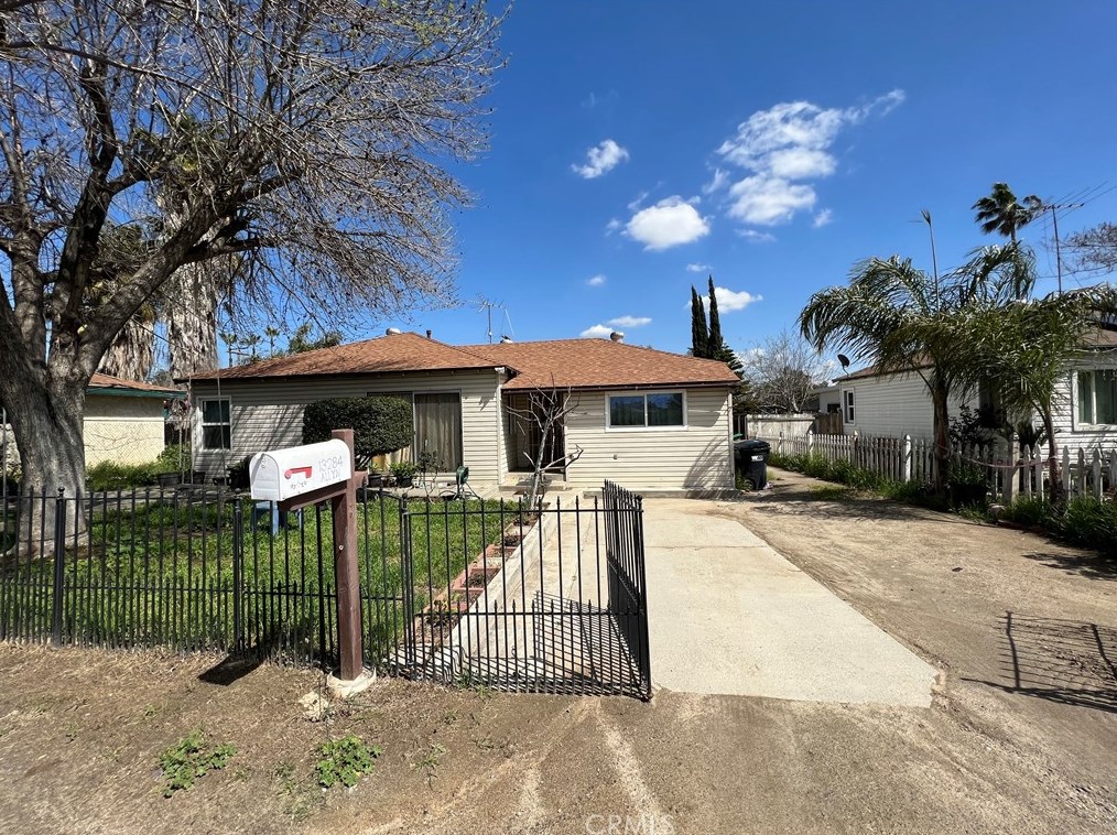 13284 Allyn Dr, Moreno Valley, CA 92553-8011
