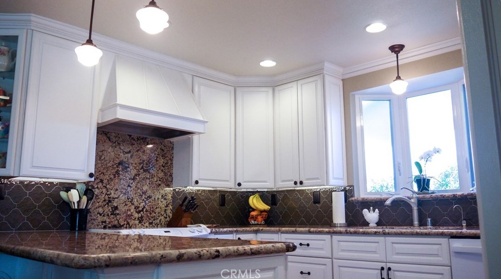 3215 E Jackson Ave, Orange, CA 92867