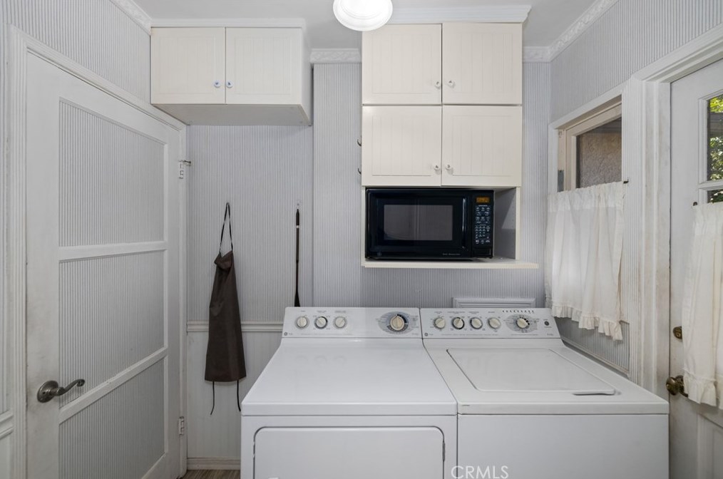 417 Green St, Claremont CA  91711-5031 exterior