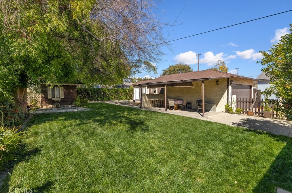 417 Green St, Claremont CA  91711-5031 exterior