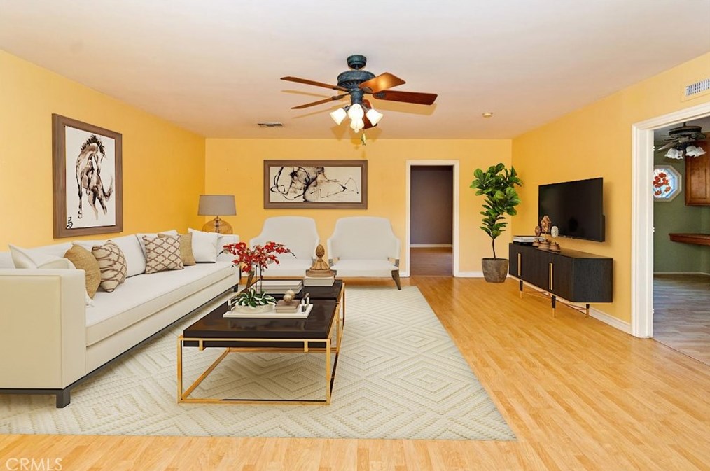 421 E Myrtle Ave, Glendora, CA 91741