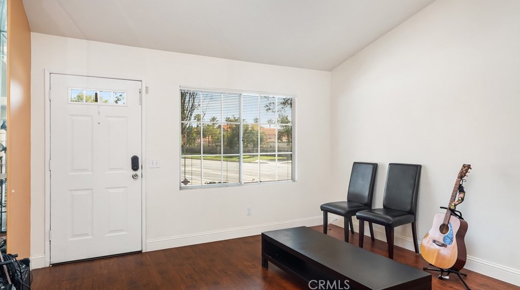 7896 Basile Ct, Fontana, CA 92336-3773