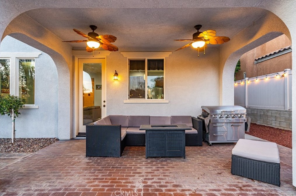 35535 Trevino Trl, Beaumont CA  92223-6203 exterior