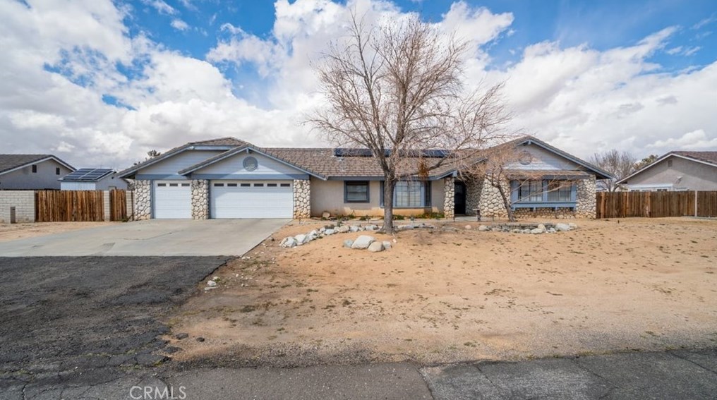 13302 Cochise Rd, Apple Valley, CA 92308-6012