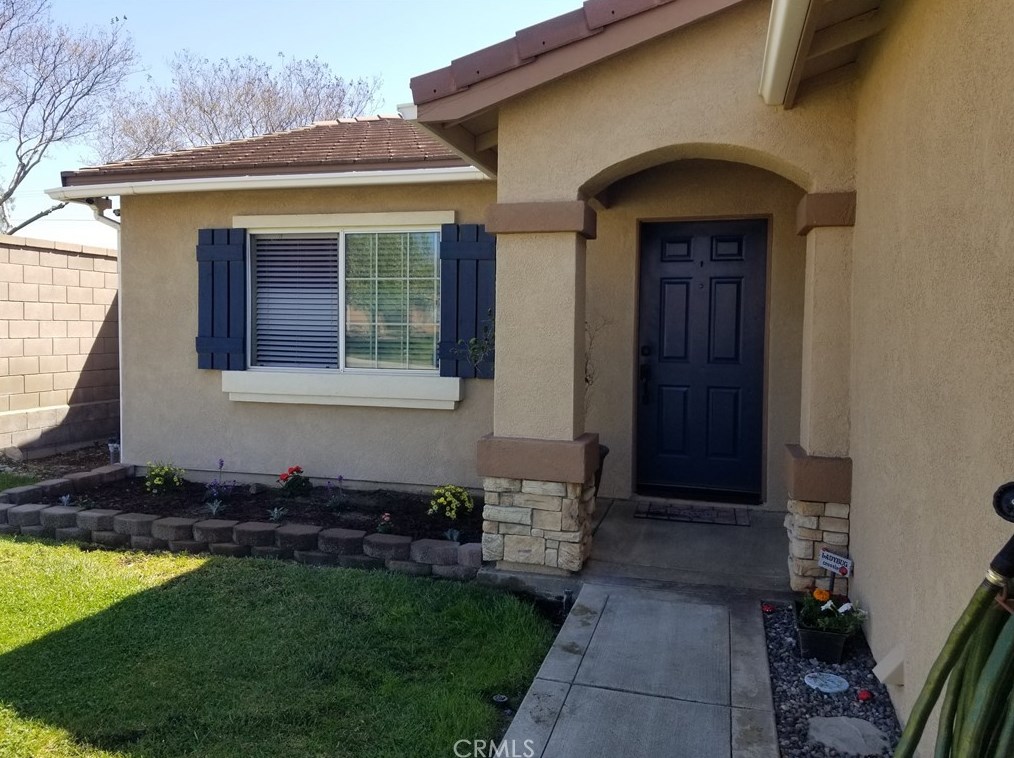6379 Redhead Way, Fontana, CA 92336-1059