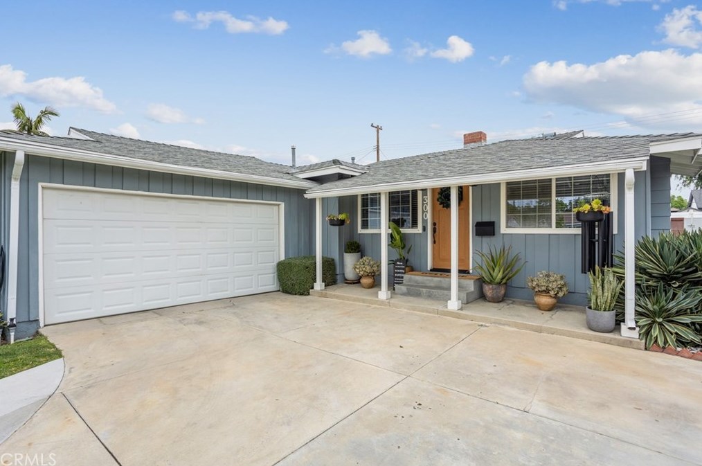 300 Painter St, La Habra, CA 90631-5028