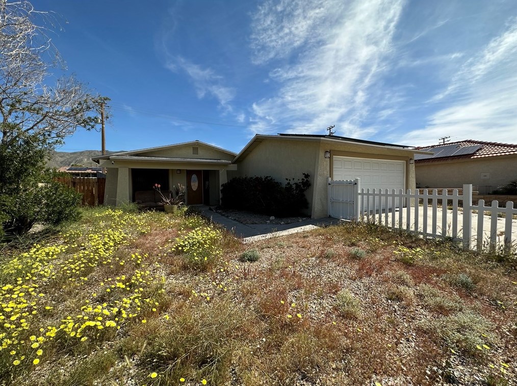 66556 Yucca Dr, Desert Hot Springs, CA 92240