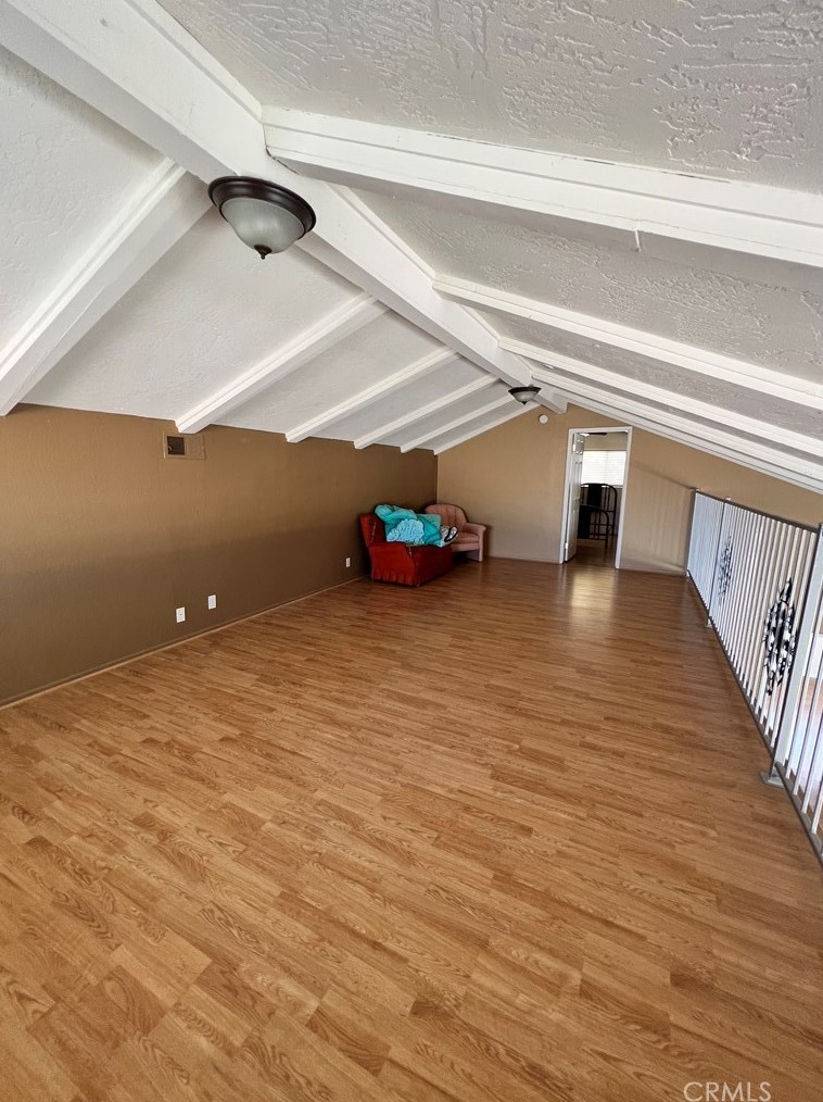 27505 Lakeview Dr, Helendale, CA 92342