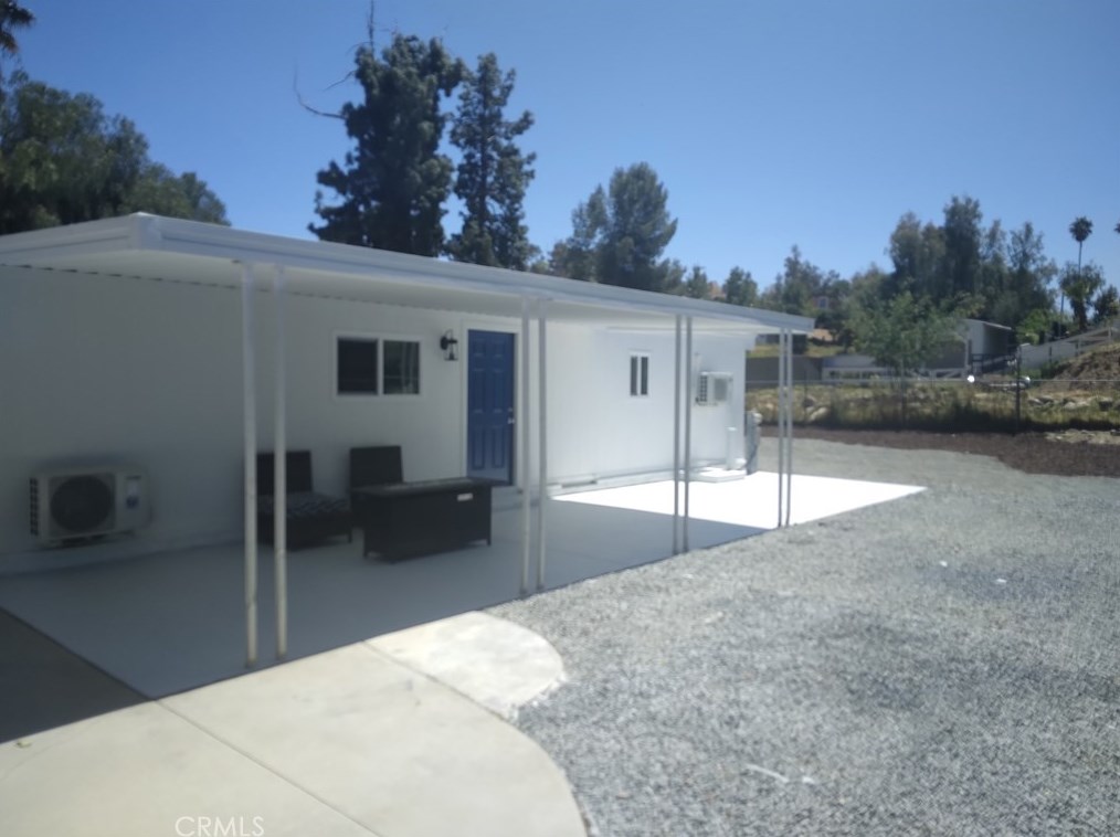 44219 E St, Hemet, CA 92544-5439