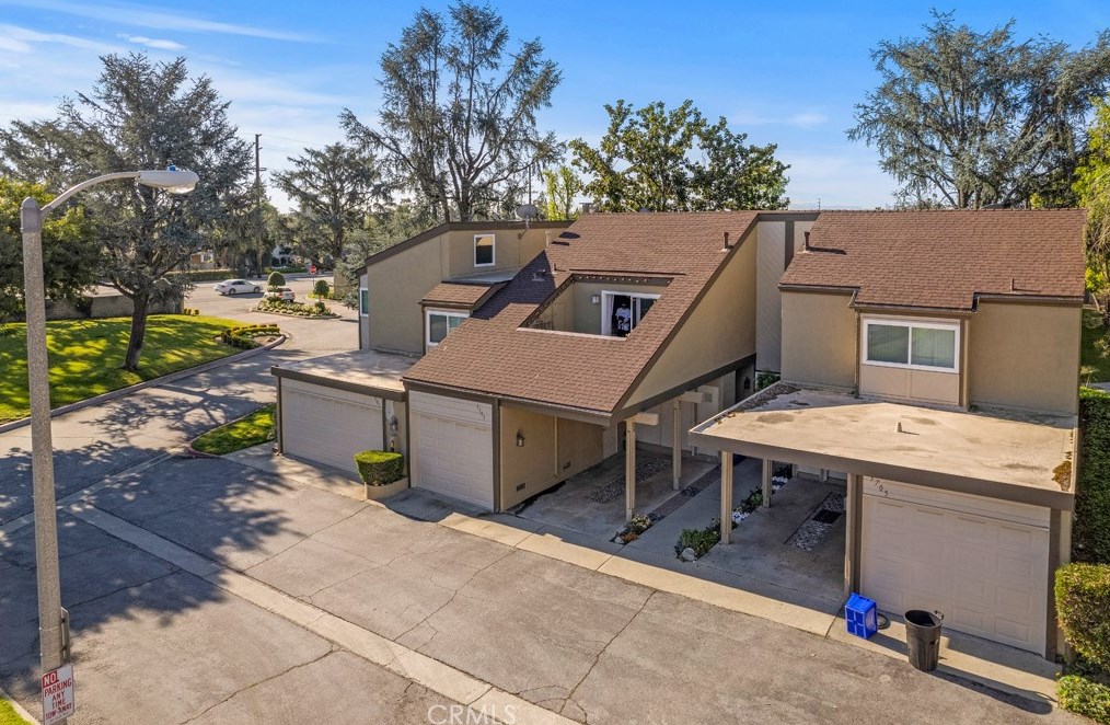 3703 Towne Park Cir, Pomona, CA 91767-1213