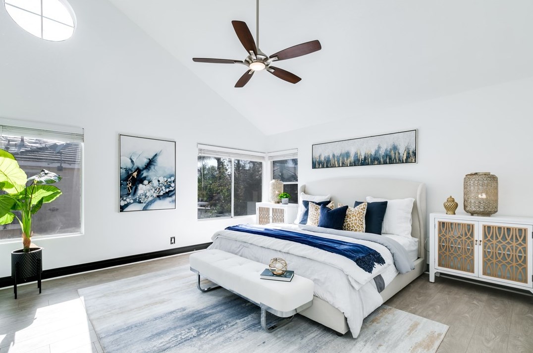 7490 Oxford Ct, Fontana CA  92336-3522 exterior