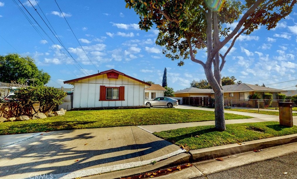 226 Fig Ave, Monrovia, CA 91016-4135