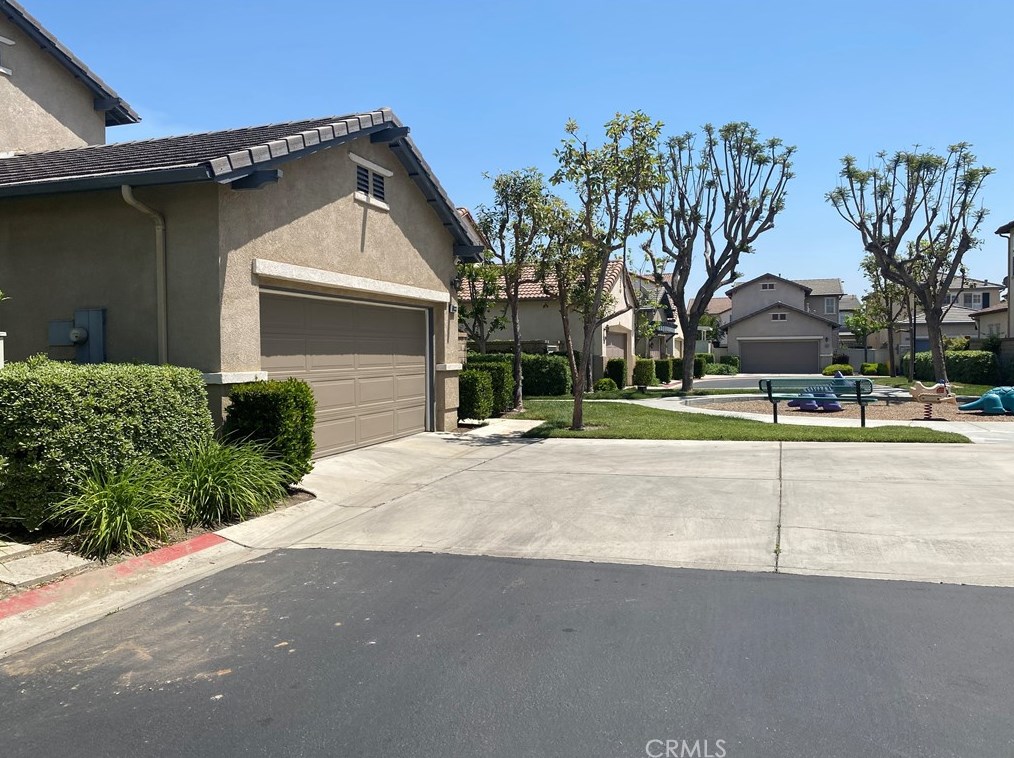 6833 Rockrose St, Chino, CA 91710