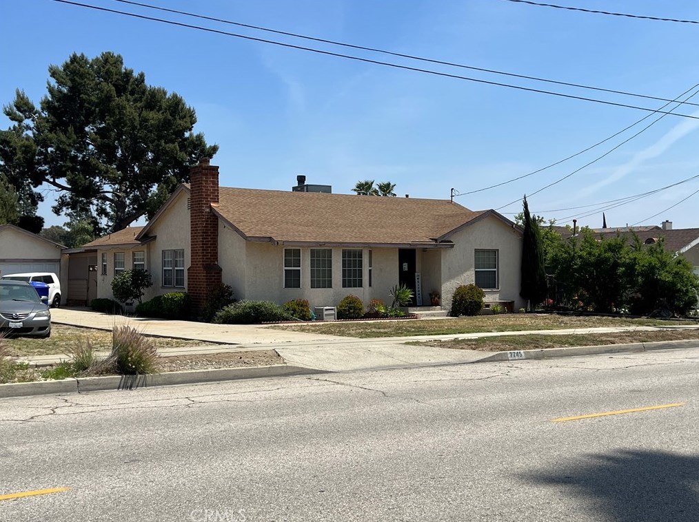 7745 Cypress Ave, Fontana, CA 92336-2590