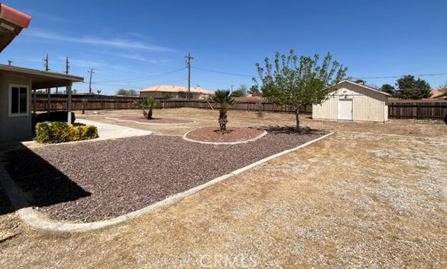 13659 Rincon Rd, Apple Valley, CA 92308